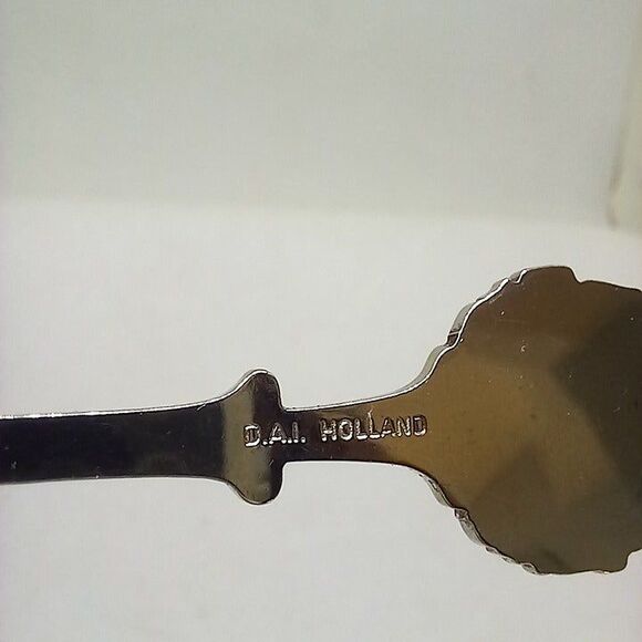 Vintage Yellowstone Souvenir Collectable Spoon-Elk-Embossed Bowl-In Original Box - Picture 8 of 8